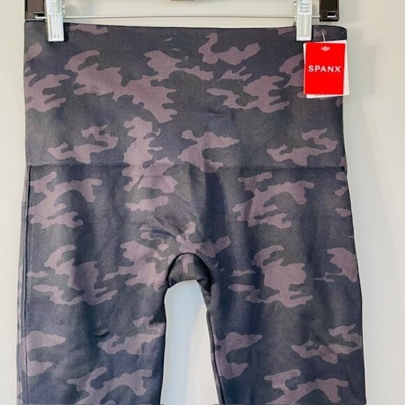 Spanx Look At Me Now NWT Seamless Leggings New Plus 1X - Picture 5 of 10